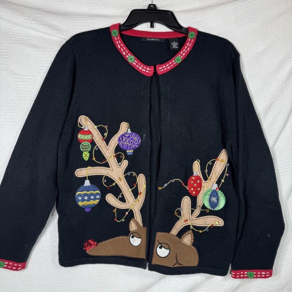 KB Collections Women's Reindeer Christmas Sweater Cardigan Buttons Size Medium‎